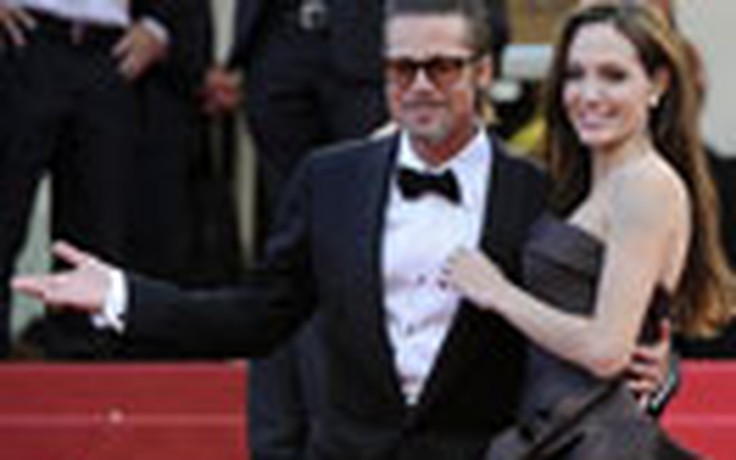 Angelina Jolie lần đầu xuất hiện sau phẫu thuật