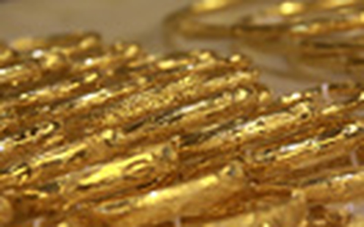 Giá vàng giảm về sát mốc 38 triệu đồng/lượng