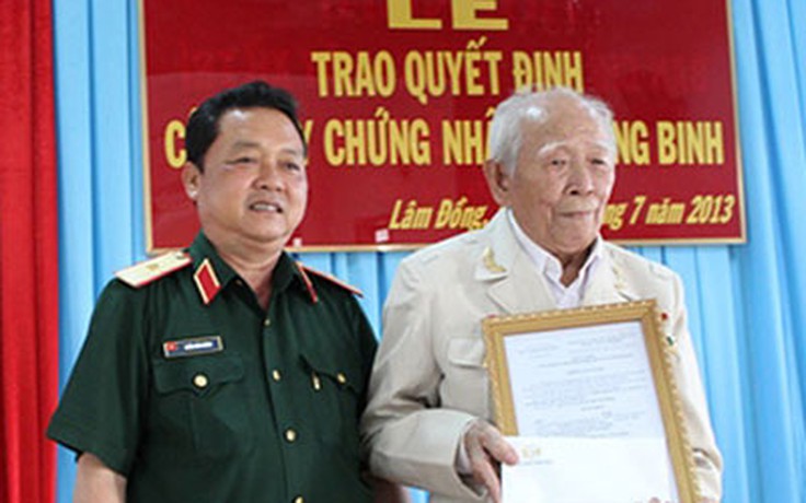 91 tuổi được nhận thẻ thương binh