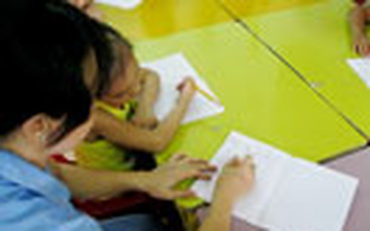Chấm dứt sử dụng tài liệu dạy viết chữ ở trường mầm non