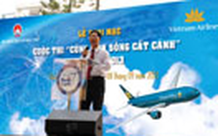 Vietnam Airlines tự hào 'Cùng non sông cất cánh'