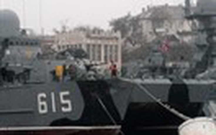 Thành phố cảng Sevastopol đòi sáp nhập vào Nga