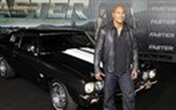 Dwayne Johnson bị đồn qua đời khi đóng 'Fast And Furious7'