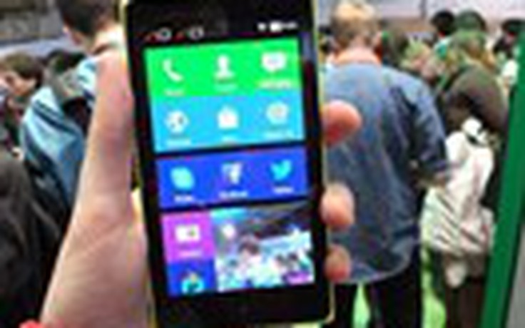 Mở bán Nokia XL tại Việt Nam