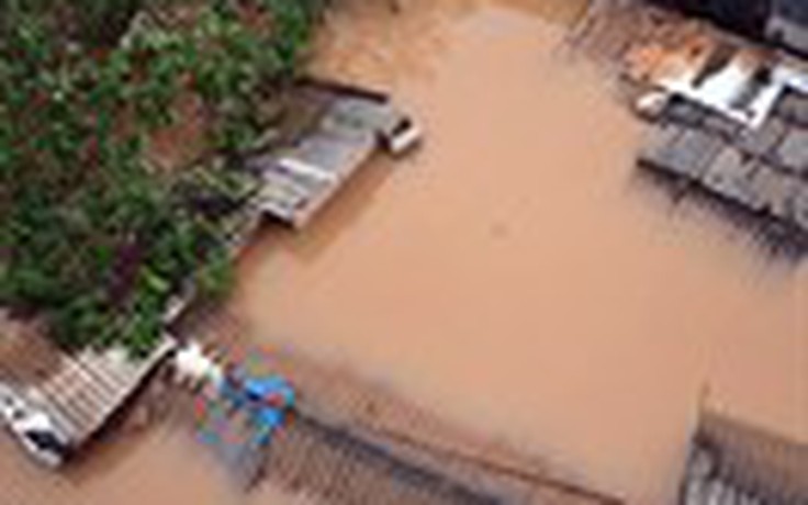 Cận cảnh TP.Lạng Sơn ngập chìm trong nước lũ