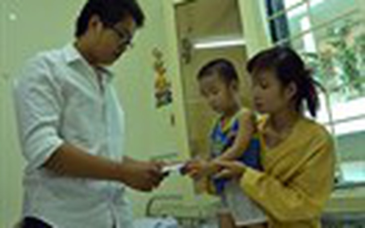 Cậu học trò Việt kiều say mê làm từ thiện