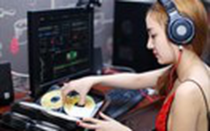 Thế giới của DJ: Hao sức khỏe, mòn tình yêu