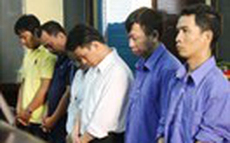 Xét xử tập đoàn massage Tân Hoàng Phát: Tòa triệu tập 73 bị hại nhưng chỉ 9 người có mặt