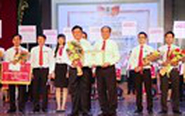 Chi nhánh Đông Sài Gòn đạt giải nhất hội thi của Agribank TP.HCM