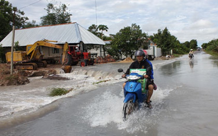 Mực nước hồ Dầu Tiếng trên mức báo động 2