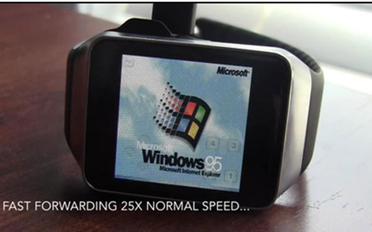 Windows 95 'hồi sinh' trên đồng hồ thông minh