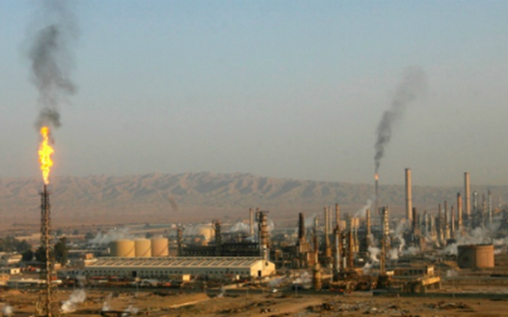 Iraq tái chiếm nhà máy lọc dầu lớn nhất nước từ tay IS