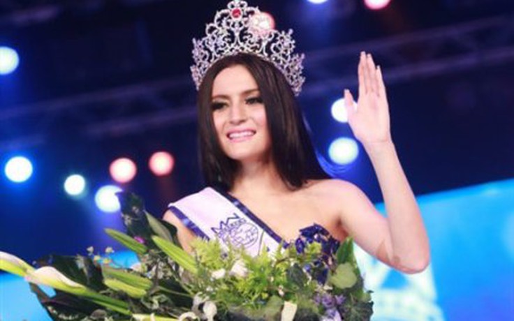 Miss Thái Lan có nguy cơ rời Miss World 2012 vì mất hành lý