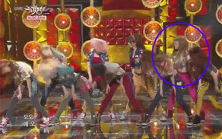 Jessica của Girls’ Generation bị "ném đá" kịch liệt vì lười nhảy