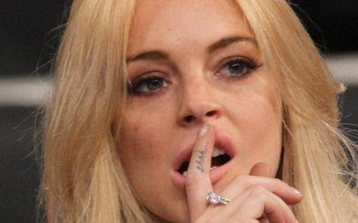 Lindsay Lohan cáo ốm trốn hầu tòa