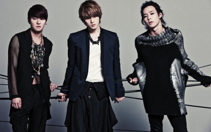 JYJ gỡ "vướng" tại Nhật