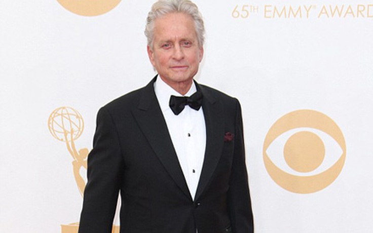 Michael Douglas nói dối về bệnh ung thư để bảo vệ sự nghiệp