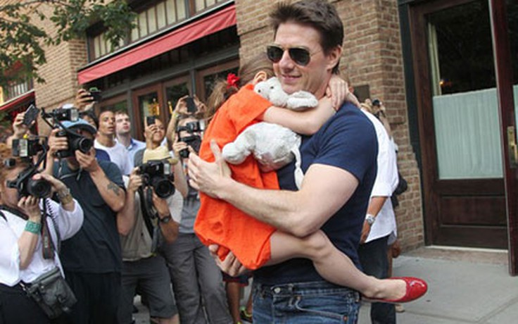 Tom Cruise khẳng định không bỏ rơi con gái