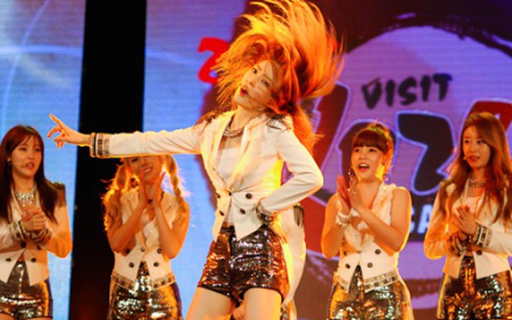 Fan Việt phát cuồng với màn múa tóc của em út nhóm T-ara