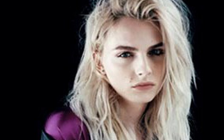 Siêu mẫu Andrej Pejic chính thức chuyển giới