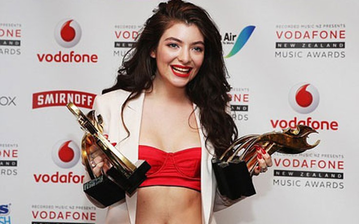 Lorde 'càn quét' giải thưởng tại quê nhà