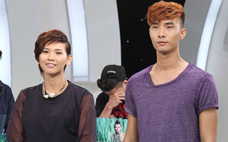 Vietnam’s Next Top Model loại cùng lúc hai thí sinh lớn tuổi