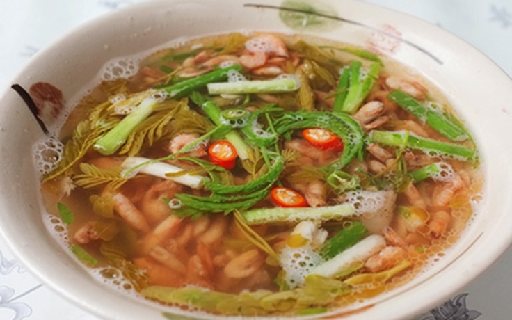 Ngày mưa Sài Gòn, nhớ canh chua lá me non