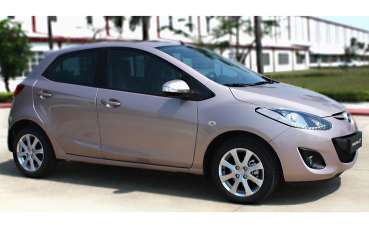 Mazda2S có thêm màu hồng phấn mới