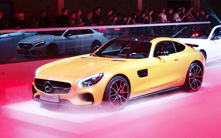 ‘Siêu xe’ Mercedes-AMG GT đắt ngang Porsche 911 Carrera