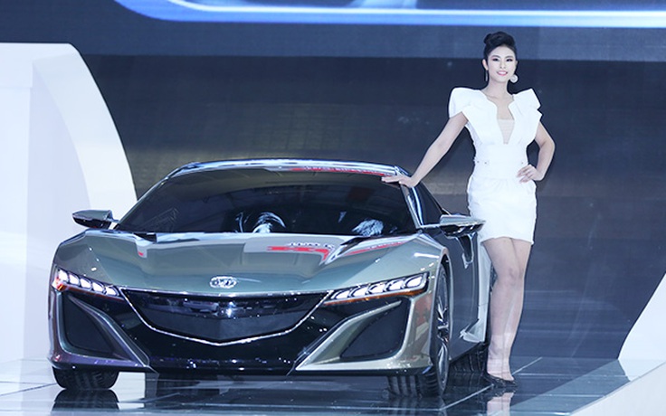 Honda NSX: huyền thoại tái sinh