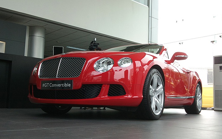 Chi tiết Bentley Continental GT Convertible chính hãng tại Việt Nam