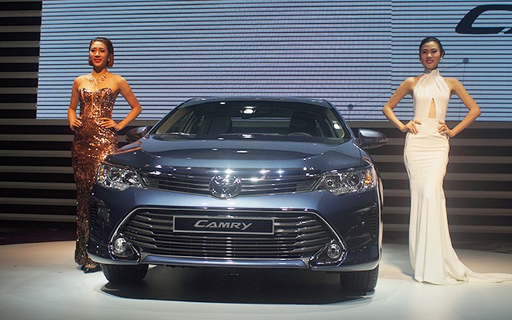 Toyota Camry 2015 nhiều cải tiến, giá tăng từ 50 đến 79 triệu đồng