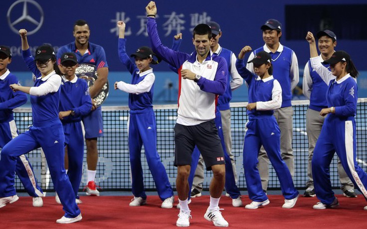 Djokovic lại nhảy điệu "Gangnam Style" ăn mừng