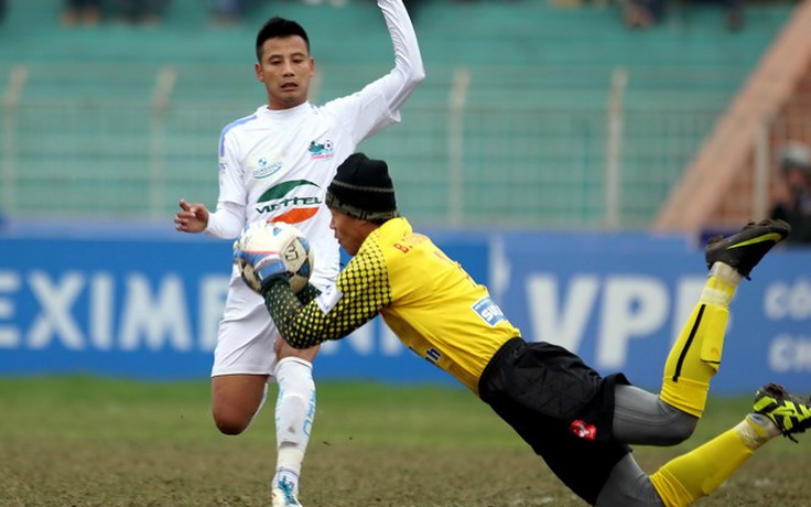 Sài Gòn FC rao bán thủ môn Tấn Trường