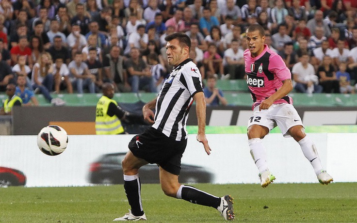 Juventus phô diễn sức mạnh, Inter Milan gục ngã