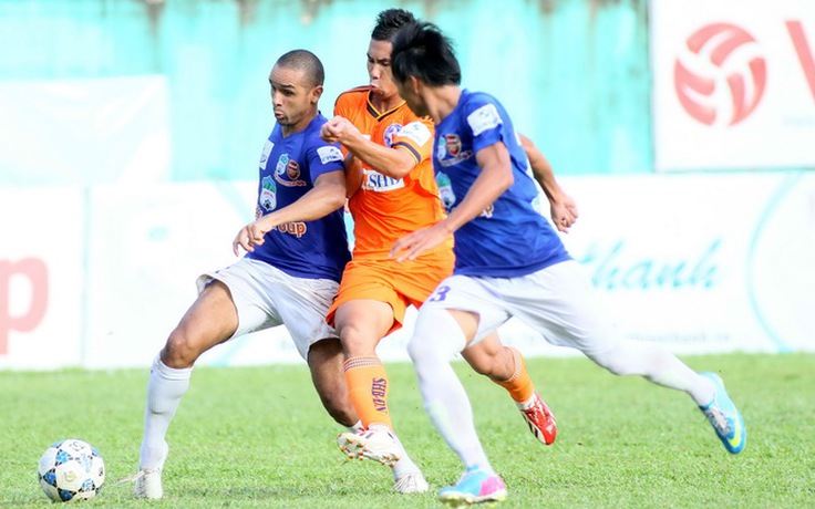 Chốt danh sách CLB dự V-League và hạng Nhất 2014