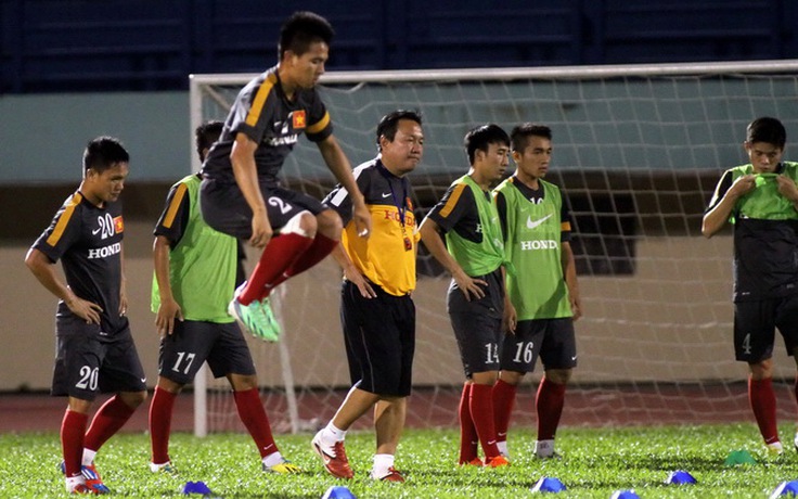 HLV Hoàng Văn Phúc muốn gặp đối thủ mạnh tại BTV Cup