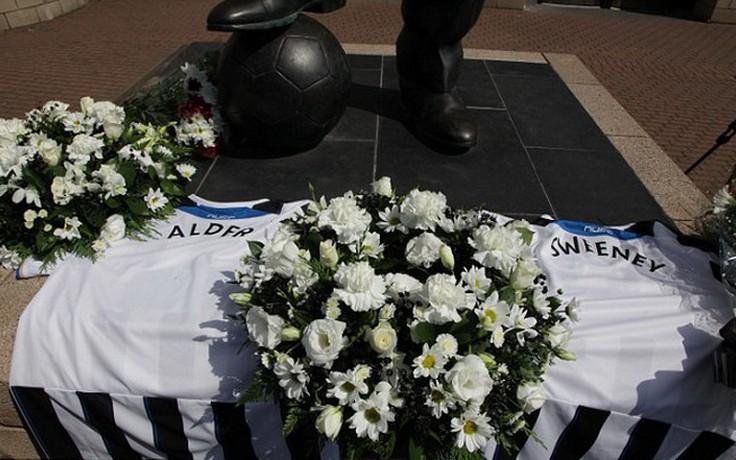 2 CĐV trung thành của Newcastle tử nạn trong chuyến bay MH17