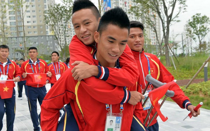 2 tuyển thủ Olympic Việt Nam phải tập riêng vì bị ốm và chấn thương