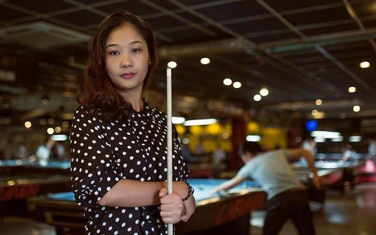 Người đẹp trên sàn đấu: 'Mòn con mắt' với nữ hoàng billiards
