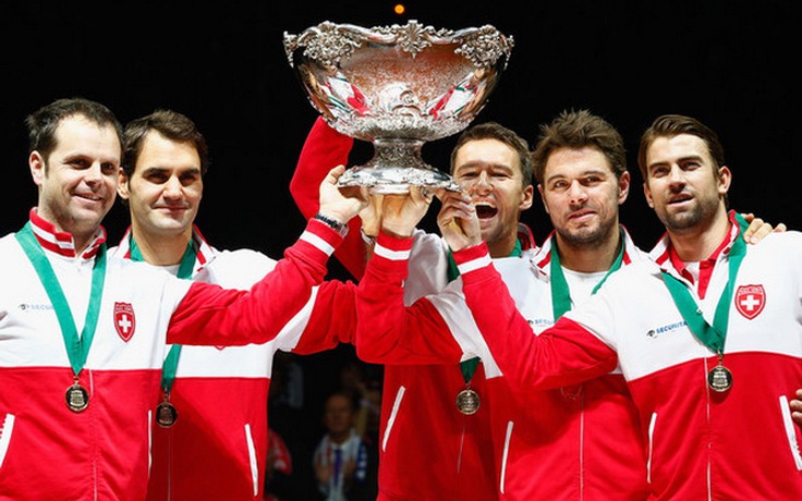 Federer giúp Thụy Sỹ lần đầu đăng quang Davis Cup