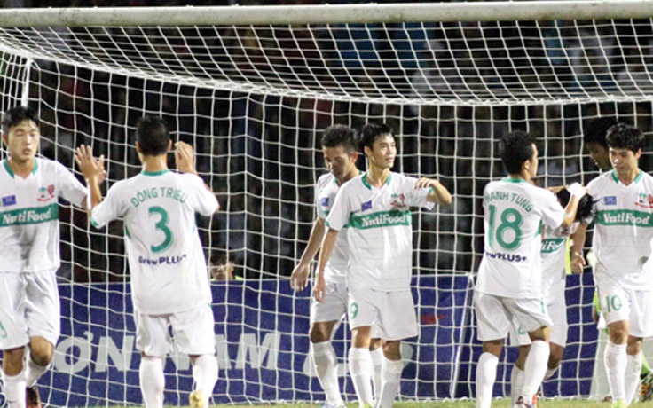 Hôm nay khai mạc V-League 2015: Sức trẻ trổ tài