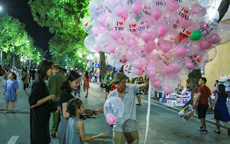 Hà Nội cho tôi gặp và yêu người ấy