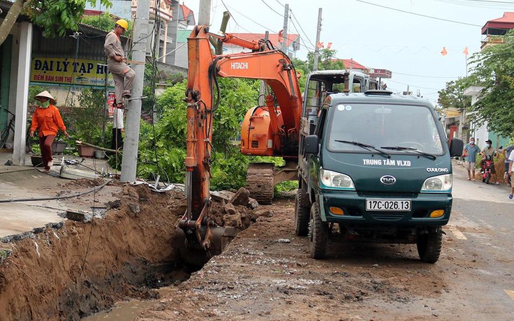 Nông dân Thái Bình hiến hàng chục tỉ đồng tiền đất làm đường