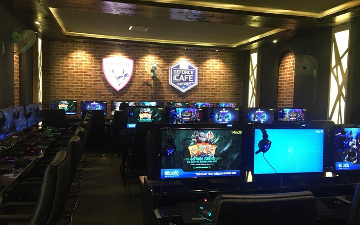KING Gaming – Phòng máy của ông chủ đam mê Games of Thrones