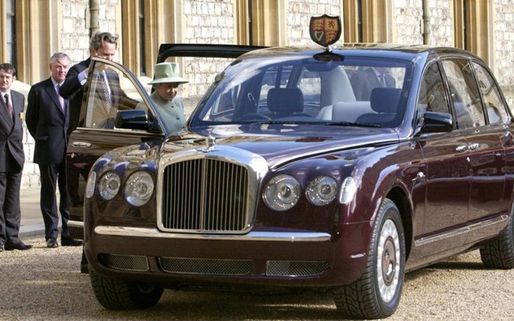 Chiếc Bentley đặc biệt từng gắn bó với Nữ hoàng Anh Elizabeth II