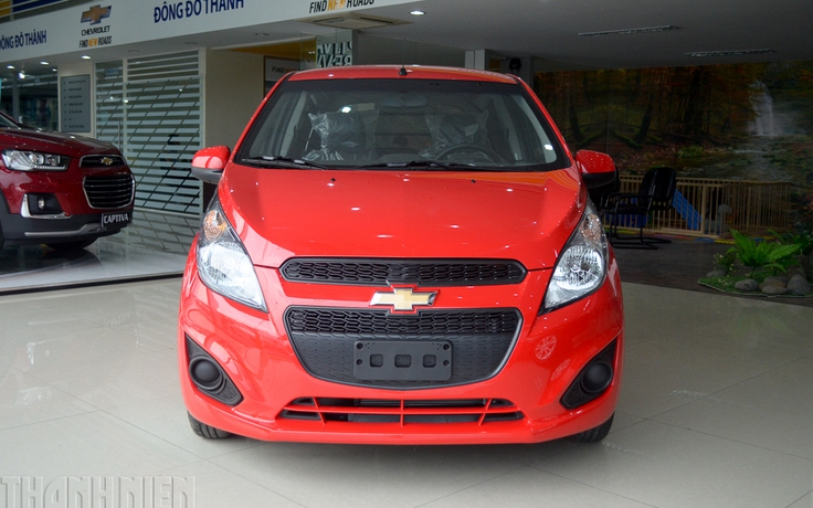 Giảm giá xả hàng, Chevrolet Spark trở thành xe 5 chỗ rẻ nhất VN