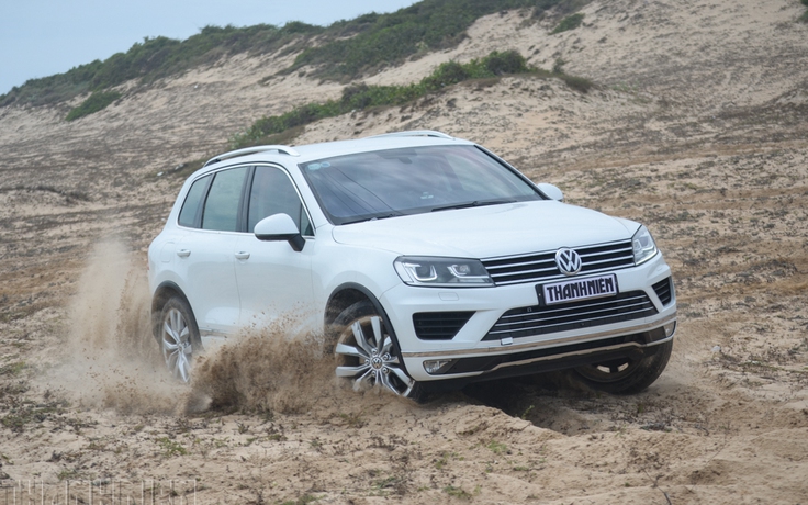 Vượt sóng, cát cùng 'chiến binh sa mạc' Volkswagen Touareg