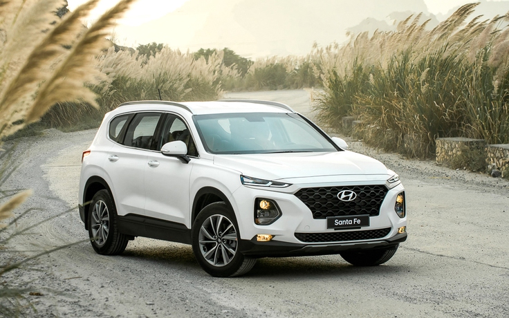 Đội giá hơn 100 triệu đồng Hyundai SantaFe mới vẫn bán chạy tại Việt Nam