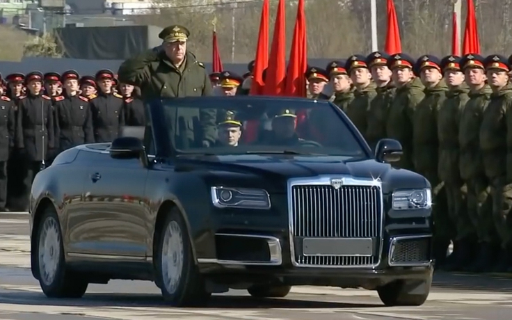 Aurus Convertible - ‘Rolls-Royce Nga’ phiên bản mui trần lần đầu xuất hiện